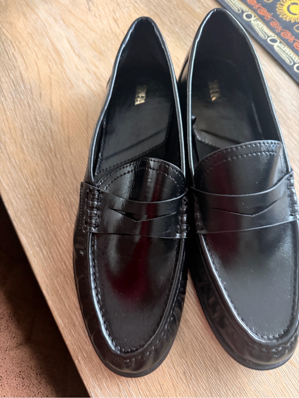 Zara Black Patent Moccasin Loafers